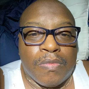 Meet your Posher, Edward